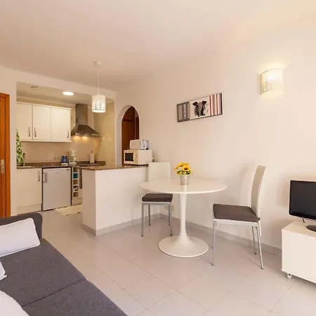 Codonyer B Apartment *