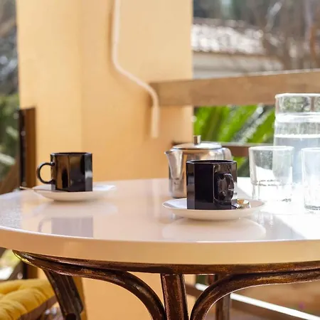 Apartment Codonyer B